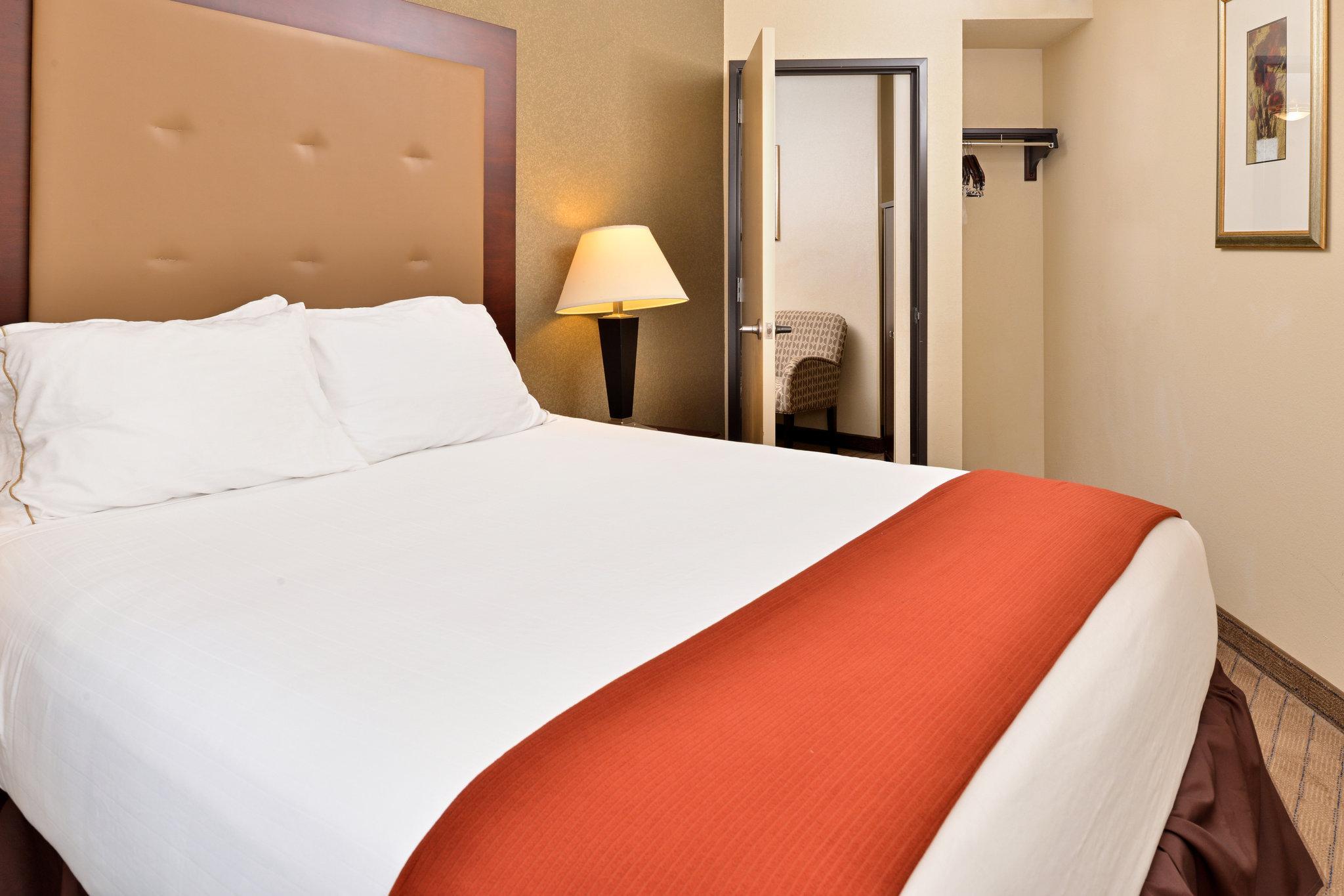 Hampton Inn & Suites Тайгерд Экстерьер фото